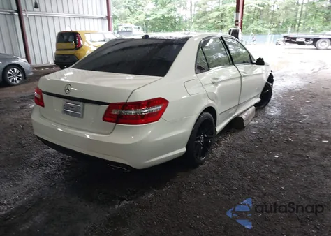 2010 Mercedes-Benz E 350 4Matic из США, поврежденный, VIN WDDHF8HB5AA258103